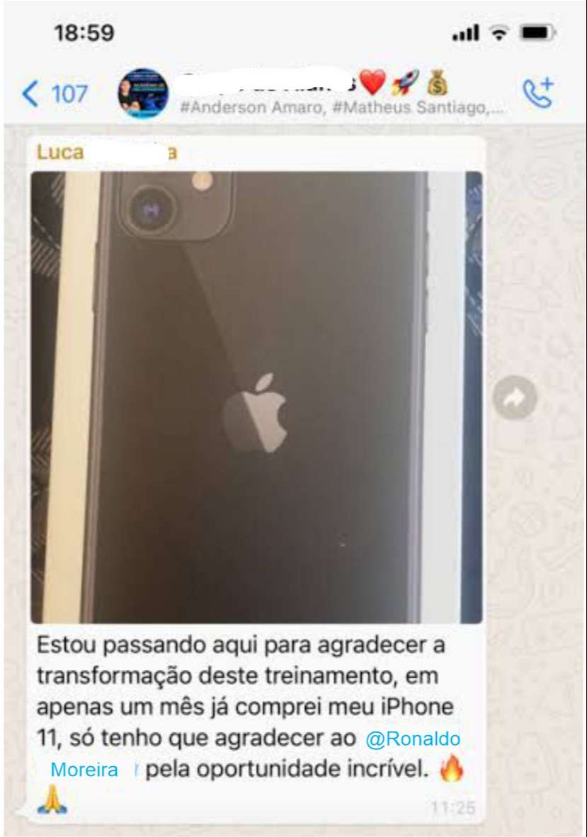 Foto de Roseane Soares Sorrindo