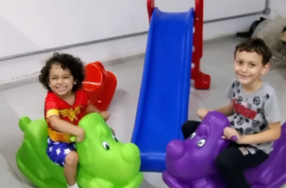 pula pula kids aluguel de brinquedos 