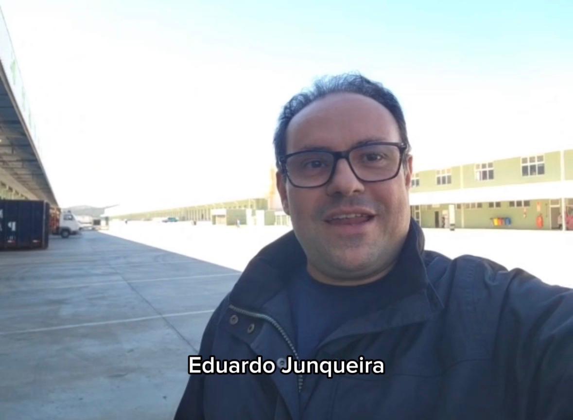 Thumbnail do vídeo de apresentação do curso