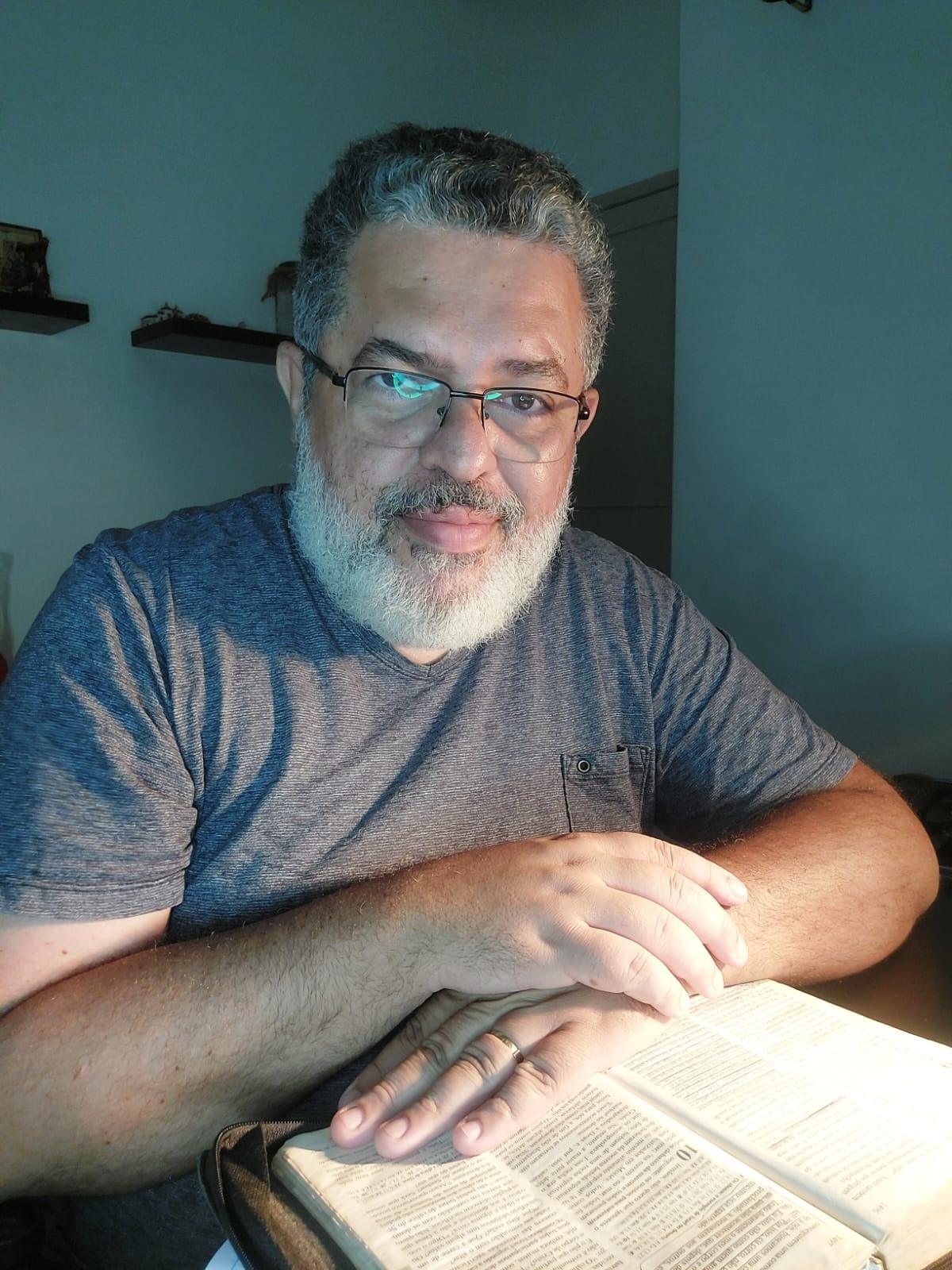 Foto da autora Maria Clara Alves