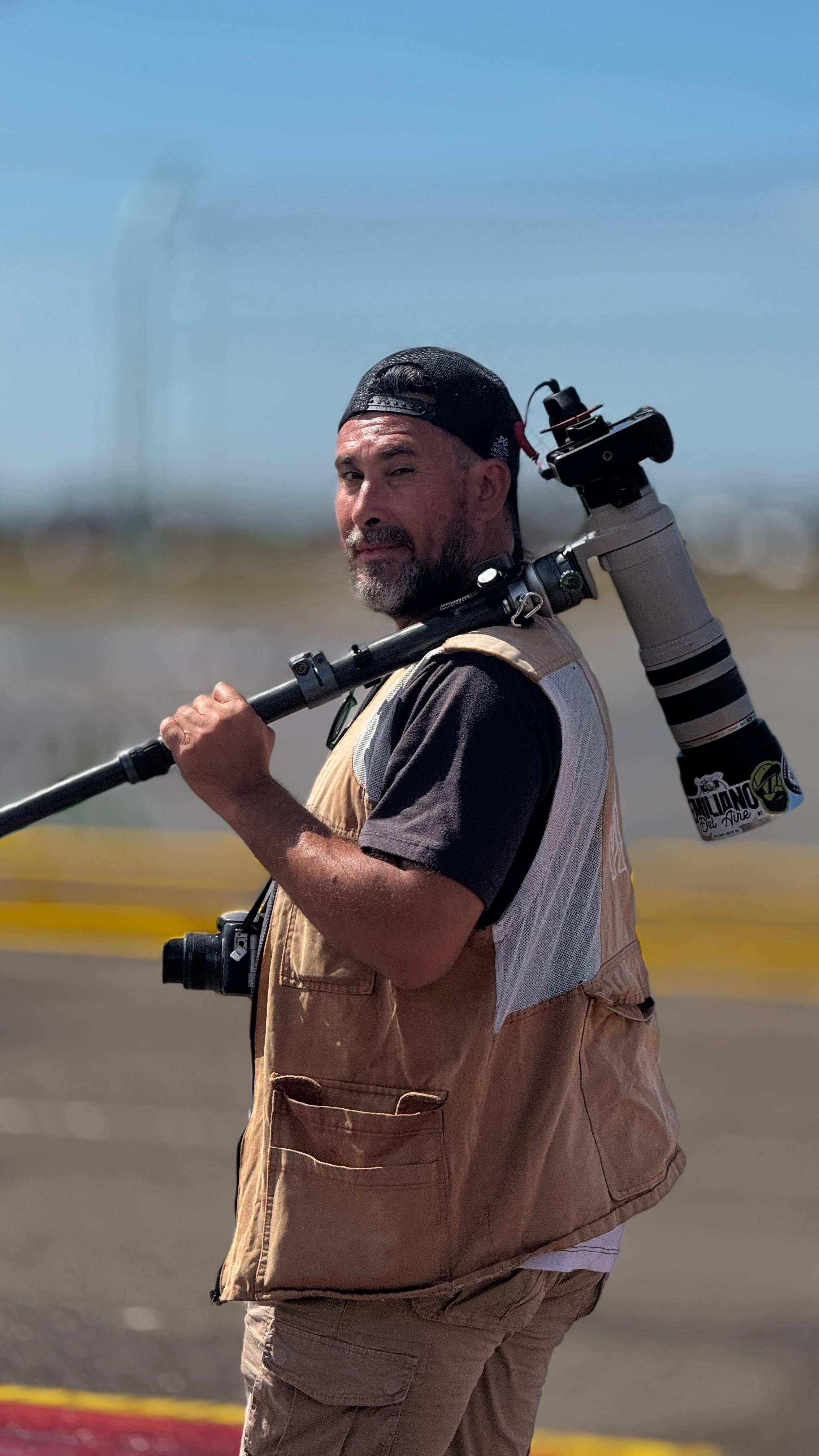 Fotógrafo trabajando en un reportaje