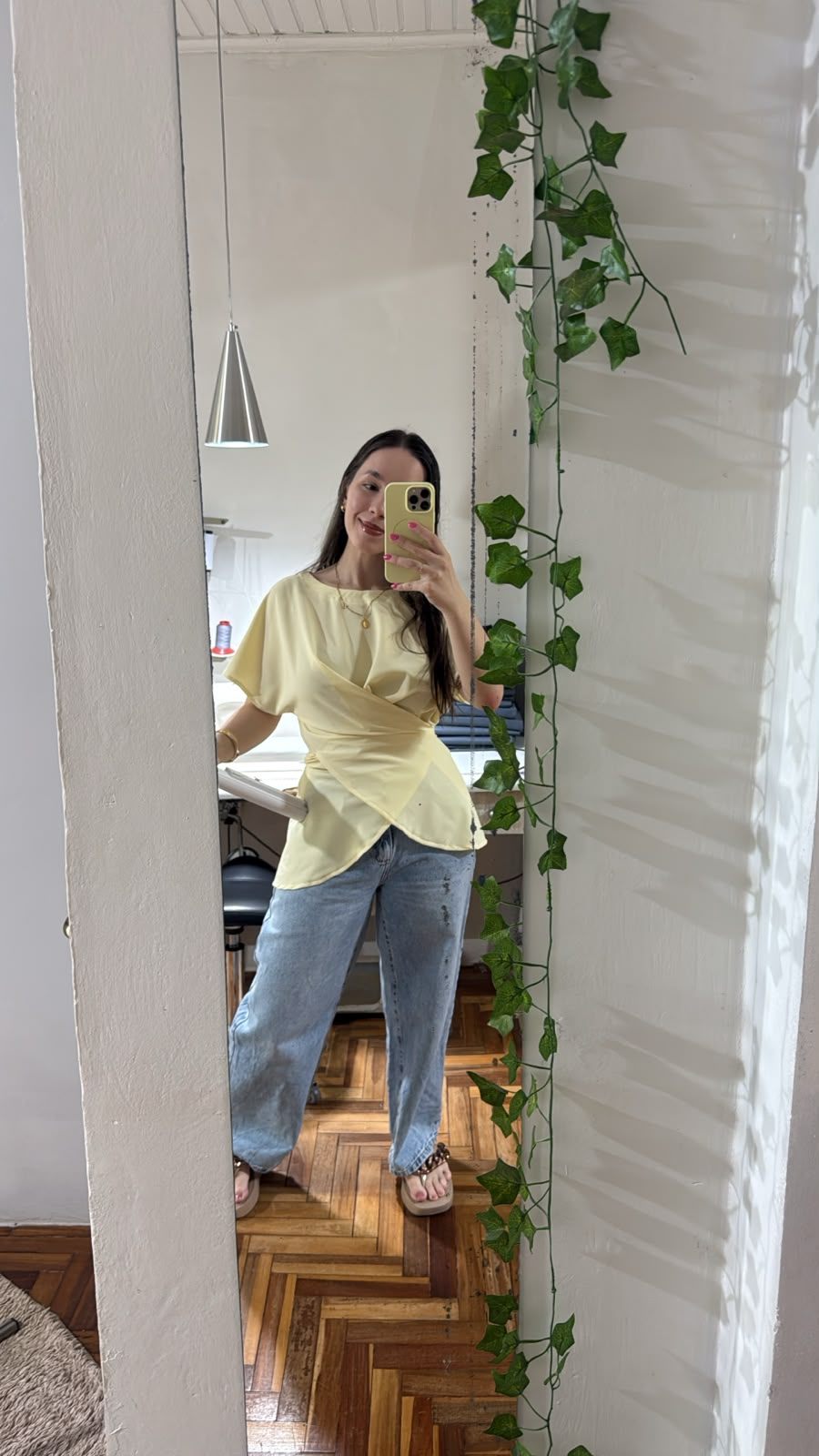 Blusa Aisha em pessoa real