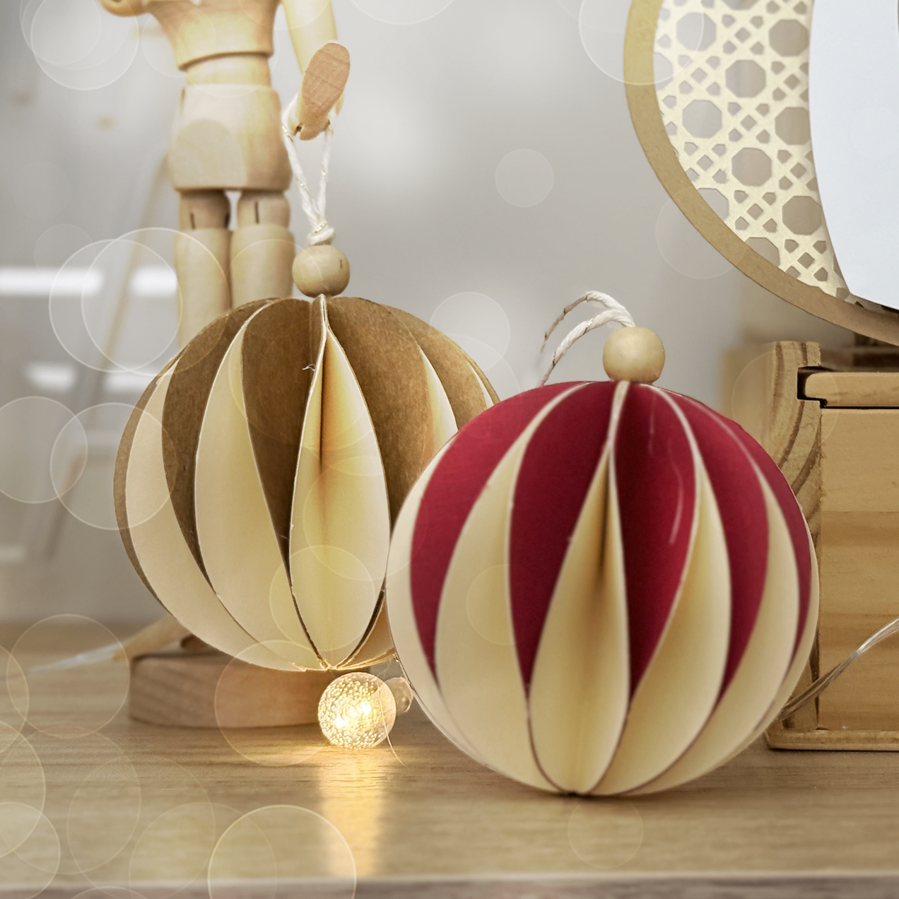 Bola de Natal com Papel