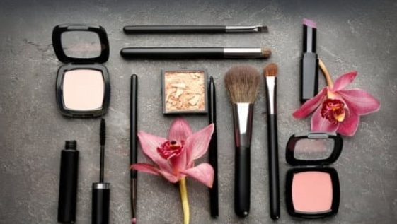 Cursos de Cosméticos Naturais, Sabonetes Artesanais e Aromaterapia