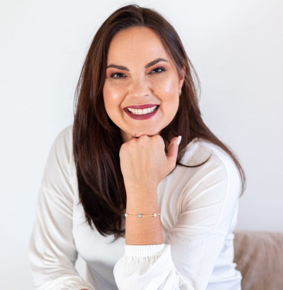 Foto de Ariane Silva Sorrindo